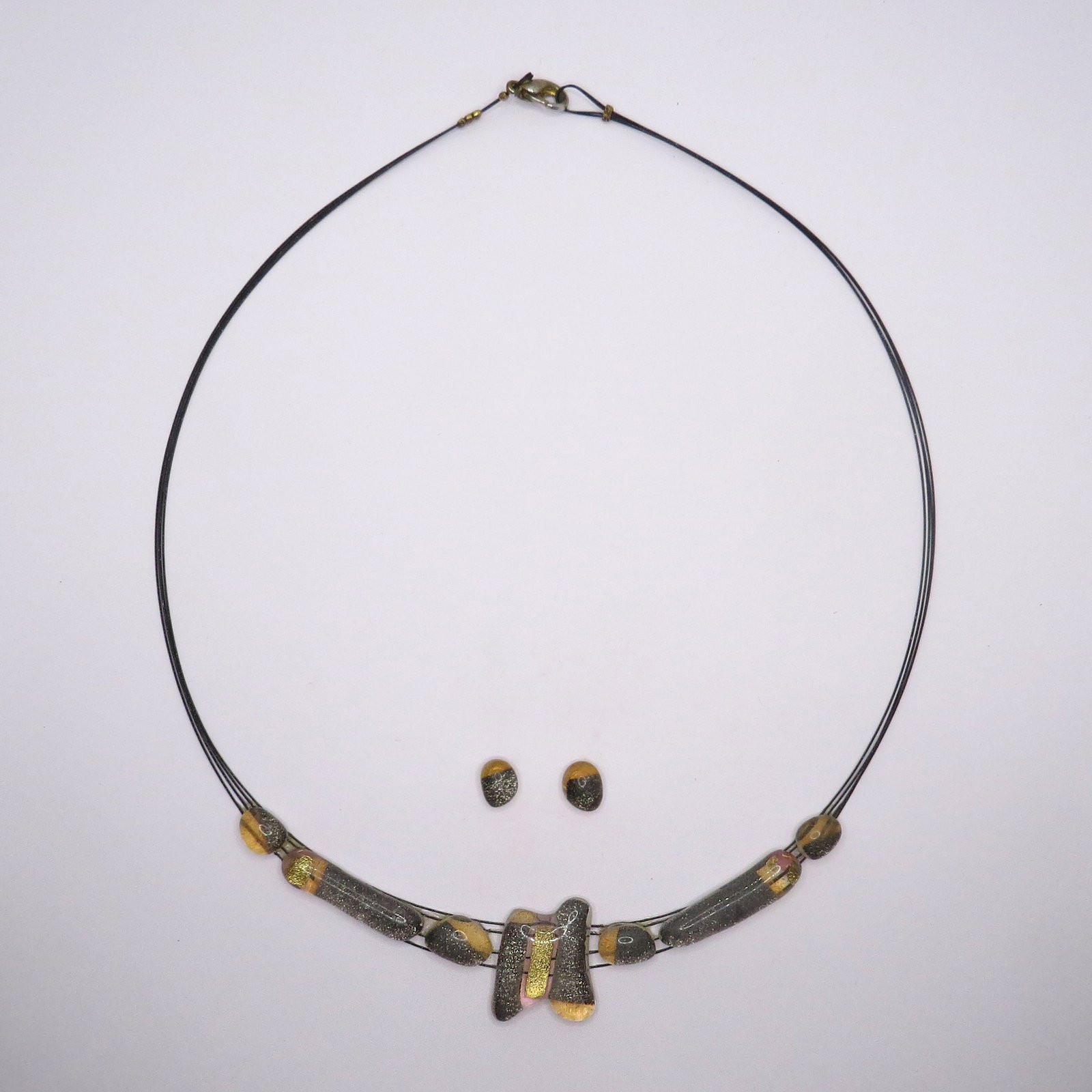 Shadow Solstice Gold Glass Set